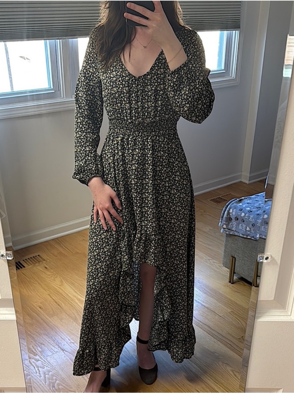 Lola Fashion Black Floral Maxi Dress NWOT Smocked Boho Sz 36/US 4